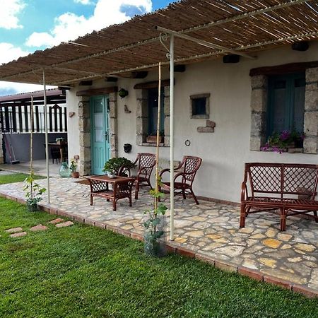 Gasthaus Graziosa Stanza Campidanese Su Segundu Oristano Exterior foto